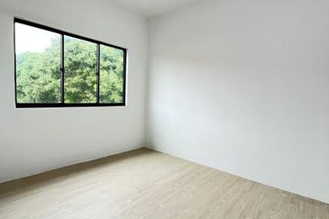 Fully Renovated @ Flat Taman Pulai Utama, Skudai