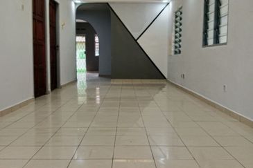 Jalan Semangat 3, Taman Sri Lambak, Kluang