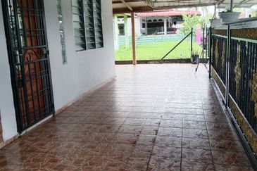 Jalan Semangat 3, Taman Sri Lambak, Kluang