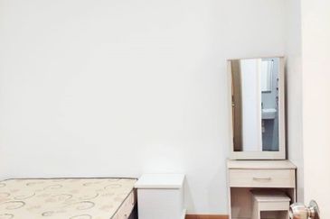 Nusa Heights (Nusa Puncak)