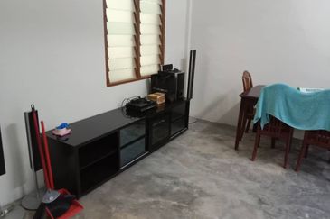 Jalan Bunga Matahari, Taman Masai