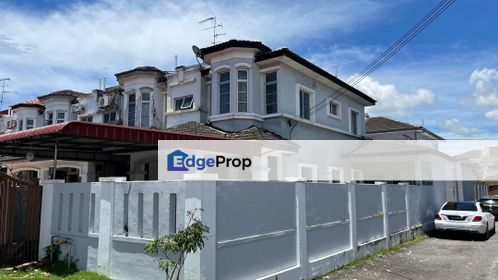 End Lot @ Jalan Indah 5/20, Taman Bukit Indah, Johor Bahru, Johor, 