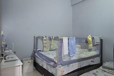 Fully Renovated @ Taman Scientex Jaya, Senai