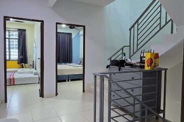 Fully Renovated @ Taman Scientex Jaya, Senai