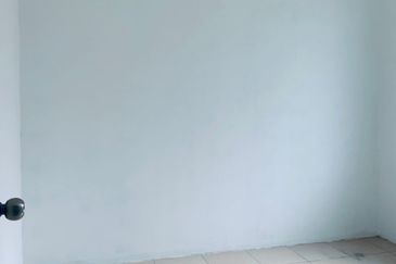 Corner Lot @ Jalan Ss 6/3a, Taman Sri Saujana, Kota Tinggi