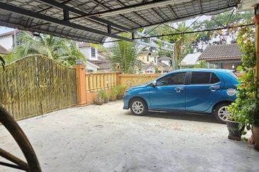 Corner Lot @ Jalan Tasek, Bandar Seri Alam, Masai