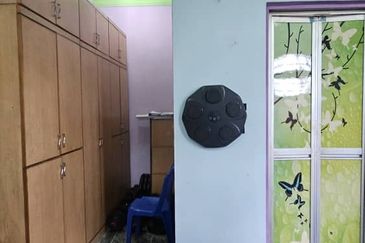 Corner Lot @ Jalan Tasek, Bandar Seri Alam, Masai