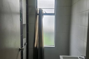 Jalan Jed Sadu, Bandar Baru Seri Alam, Masai