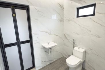 Fully Renovated @ Jalan Mutiara 4, Taman Mutiara, Ulu Tiram