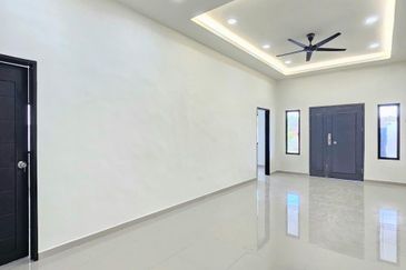 Fully Renovated @ Jalan Mutiara 4, Taman Mutiara, Ulu Tiram