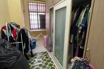 Unblock View @ Jalan Pi 2, Taman Pulai Indah