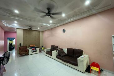 Unblock View @ Jalan Pi 2, Taman Pulai Indah