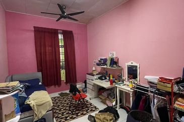 Unblock View @ Jalan Pi 2, Taman Pulai Indah