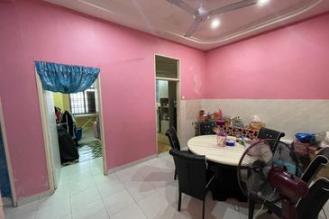 Unblock View @ Jalan Pi 2, Taman Pulai Indah