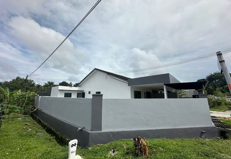 Corner Lot @ Jalan Sawi 2/5, Taman Senai Baru