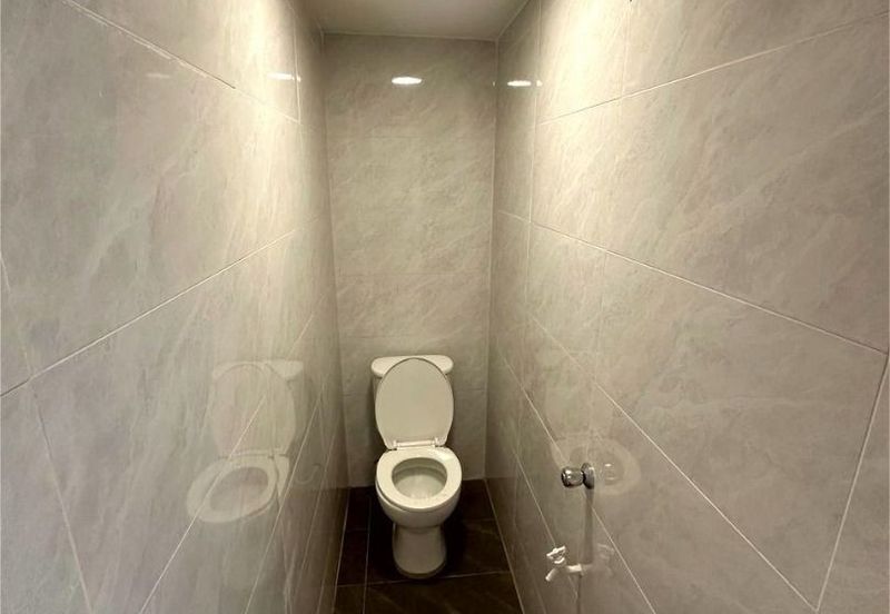 Fully Renovated @ Jalan Belumut, Taman Johor