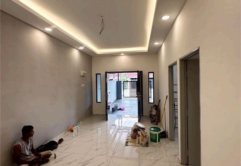 Fully Renovated @ Jalan Belumut, Taman Johor