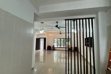 Jalan Perjiranan 10, Bandar Dato Onn