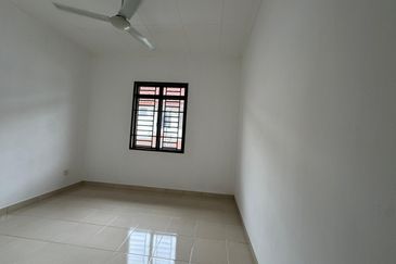 Jalan Perjiranan 10, Bandar Dato Onn