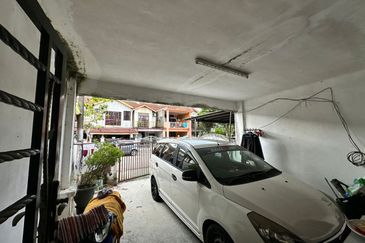 Jalan Serindit, Taman Scientex