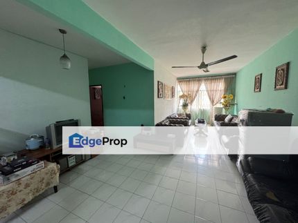 Rose villa, Taman Sri Putri, Kulai, Johor, Kulai