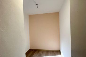 Flat Tasek 64, Bandar Baru Seri Alam