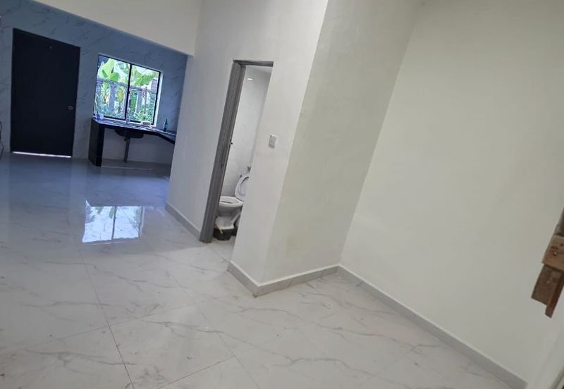 Fully Renovated @ Taman Aman, Senai 