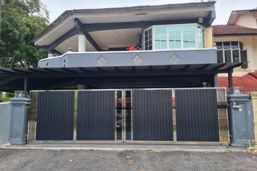 Corner Lot @ Jalan Makmur, Taman Makmur, Kulai