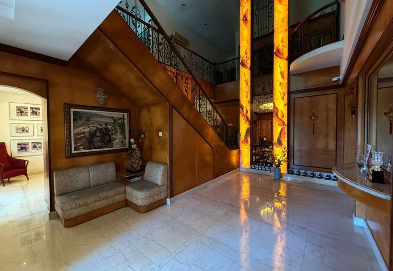 Jalan Keruing, Taman Bukit Rinting