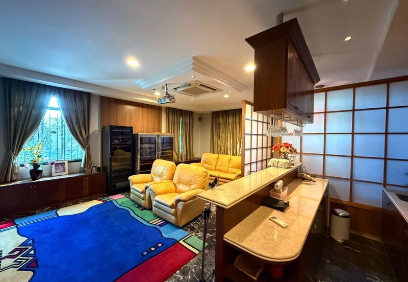 Jalan Keruing, Taman Bukit Rinting