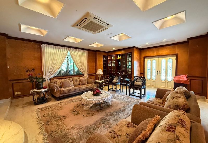 Jalan Keruing, Taman Bukit Rinting