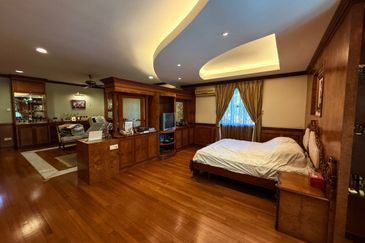 Jalan Keruing, Taman Bukit Rinting