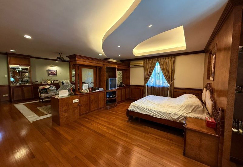 Jalan Keruing, Taman Bukit Rinting