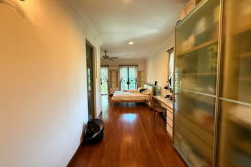 Jalan Keruing, Taman Bukit Rinting