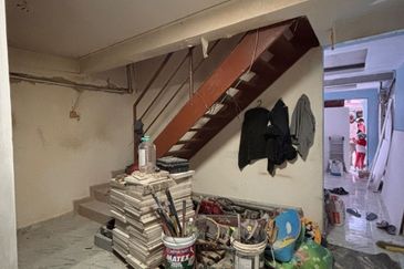 Jalan Bayan, Taman Megah Ria