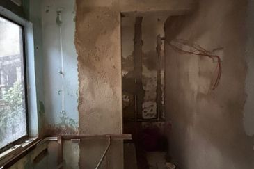 Jalan Bayan, Taman Megah Ria