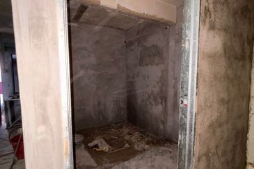 Jalan Bayan, Taman Megah Ria