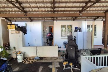 Villa Ros Apartment, Jalan Tampoi Indah II, Johor Bahru