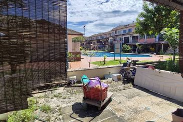 Villa Ros Apartment, Jalan Tampoi Indah II, Johor Bahru