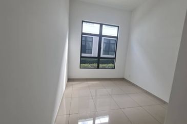 Eco Tropics Greengate 2-Storey Terrace @ Kota Masai