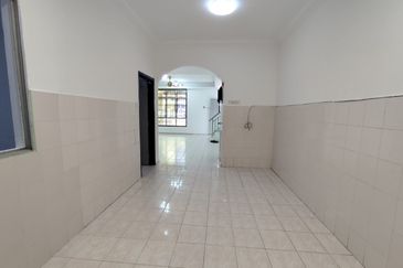 Jalan Bukit, Bandar Seri Alam, Masai