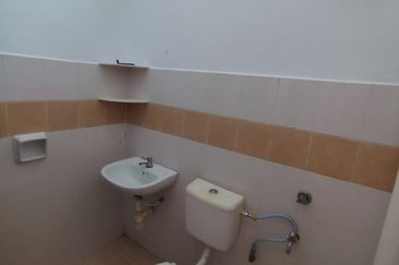 Jalan Bukit, Bandar Seri Alam, Masai