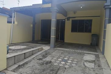 Jalan SS 2 /16 Taman Sri Saujana, Kota Tinggi