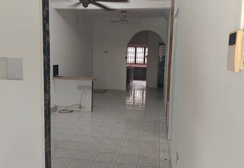 Jalan SS 2 /16 Taman Sri Saujana, Kota Tinggi