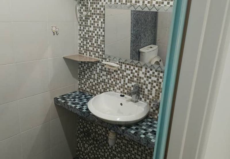 Jalan SS 2 /16 Taman Sri Saujana, Kota Tinggi