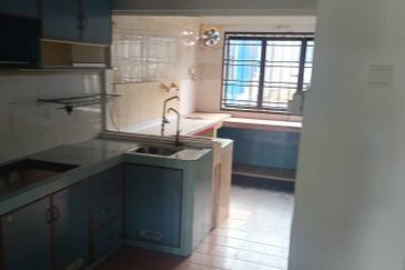 Jalan SS 2 /16 Taman Sri Saujana, Kota Tinggi