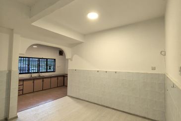 Jalan Kerapu 3, Taman Guru, Kota Tinggi 