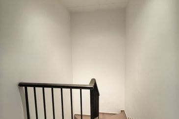 Jalan Kerapu 3, Taman Guru, Kota Tinggi 