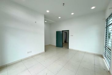 Jalan Perjiranan 12, Bandar Dato Onn