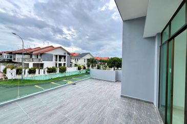 Jalan Perjiranan 12, Bandar Dato Onn